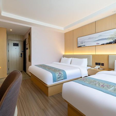 Jingfang Building Smart Hotel - Located In The Busiest Part Of The Downtown Area, Near Beijing Tiananmen Square And The Forbidden City,Wangfujing Shopping Street ,Newly Opened Hotel,Provide Free Laundry Service,Provide Tourism And Ticketing Services Экстерьер фото